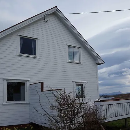 Vacation Right By The Sea In Norwegian Archipelago District Helgeland. * Vandve